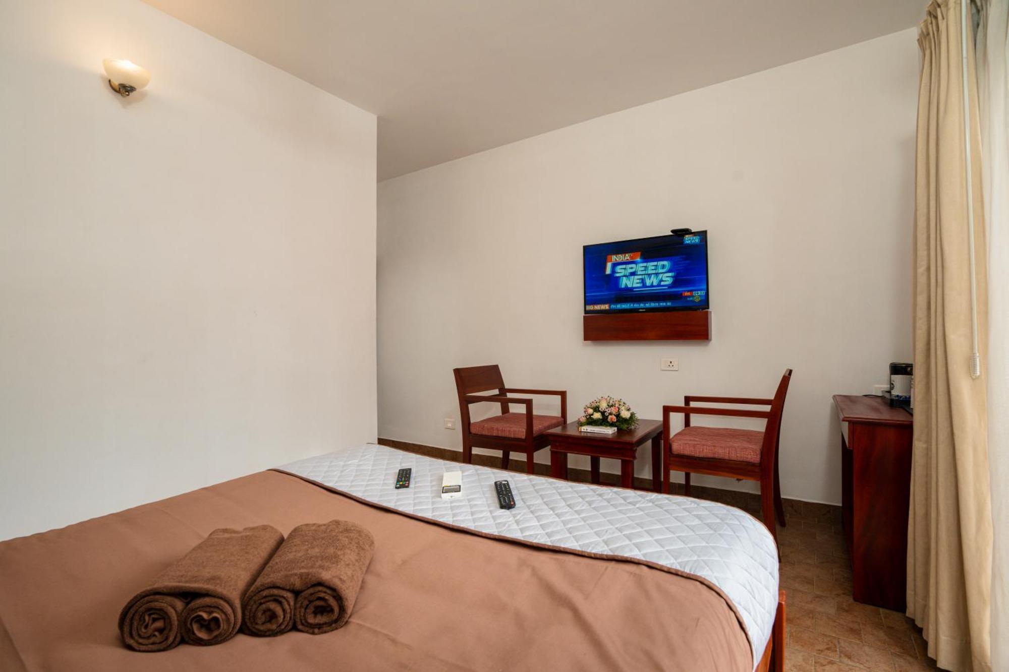 Solo Inn By Hawk Hospitality Коччи Экстерьер фото